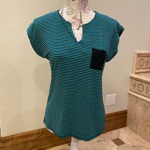 📌3/$20📌 Black and Teal/Turquoise Blouse